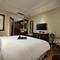 Отель La Mejor Hotel & Sky Bar