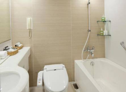 Отель Hotel Granvia Osaka