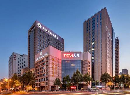 Отель Titan Times Hotel
