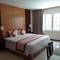 Отель Petro House Hotel 