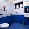 Отель Tom's Inn Premium 