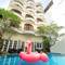 Отель Gold Coast Hotel
