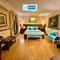 Отель Sunflower Luxury Hotel