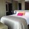 Отель Wongtee V Hotel