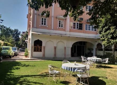 Отель Anuraag Villa 
