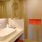 Отель Oakwood Residence Sukhumvit Thonglor Bangkok