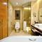 Отель Renaissance Bangkok Ratchaprasong Hotel