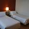 Отель Circle Inn Hotel and Suites Bacolod 
