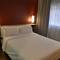 Отель Circle Inn Hotel and Suites Bacolod 