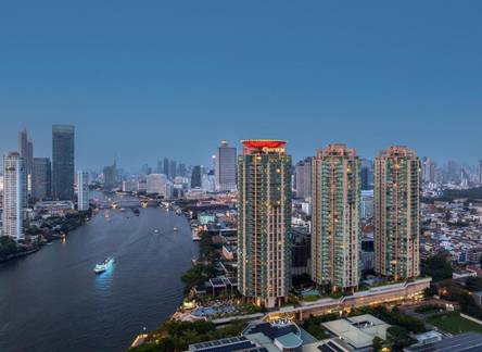 Отель Chatrium Hotel Riverside Bangkok