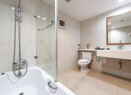 Отель Royal Suite Hotel Bangkok