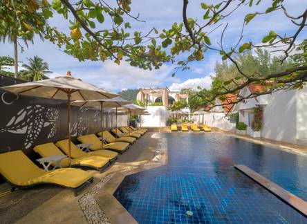 Отель Ocean Breeze Resort Khaolak