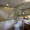 Отель Lohas Residences Sukhumvit