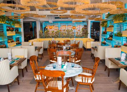 Отель Donatello Boutique Hotel