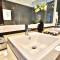 Отель Donatello Boutique Hotel