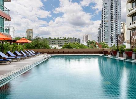 Отель Adelphi Grande Sukhumvit by Compass Hospitality