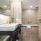 Отель Adelphi Suites Bangkok