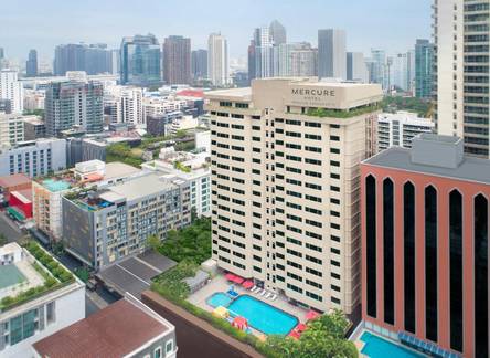 Отель Mercure Bangkok Sukhumvit 11