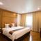 Отель The Tarntawan Hotel Surawong Bangkok