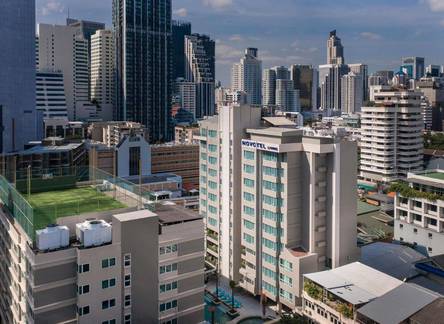 Отель Novotel Living Bangkok Sukhumvit Legacy