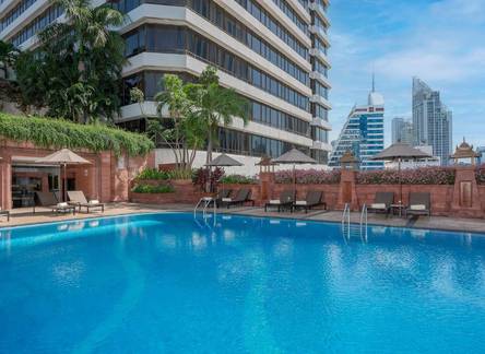Отель The Landmark Bangkok