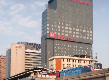 Отель Mercure Bangkok Siam