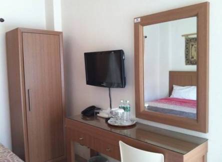 Отель The Sriwijaya Hotel 