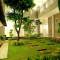 Отель The Sriwijaya Hotel 