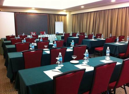 Отель The Pavilion Hotel 