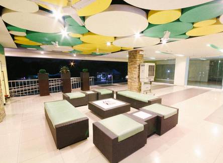 Отель Go Hotels Bacolod 