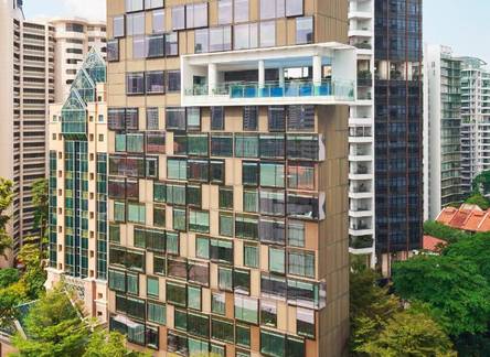 Отель The Quincy Hotel by Far East Hospitality