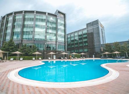 Отель Fly Inn Baku