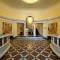Отель Golden Tulip Hotel Yerevan 