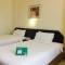 Отель Hotel Al Madinah Holiday