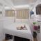 Отель Mini Hotel Causeway Bay