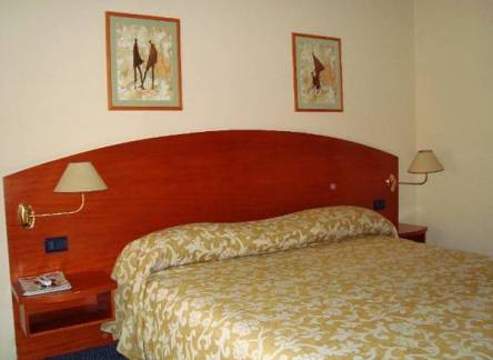 Отель Hotel Firenze Tirana 