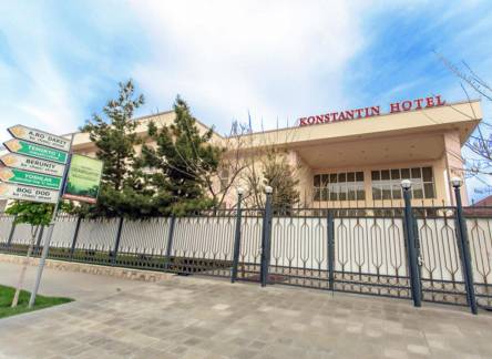 Отель Hotel Konstantin