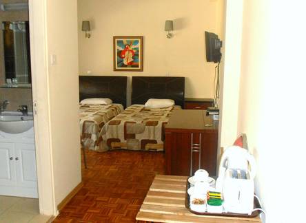Отель Executive Suites 