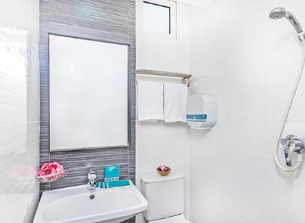 Отель Hotel 81 Selegie