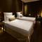 Отель Nina Hotel Kowloon East
