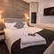 Отель The Crown Hotel