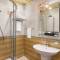 Отель Days Hotel Baku