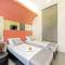 Отель Hotel 81 Rochor