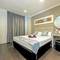Отель Hotel 81 Lucky