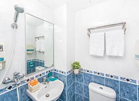 Отель Hotel 81 Cosy