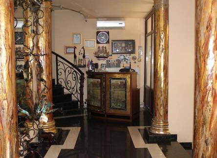 Отель Elegant Hotel