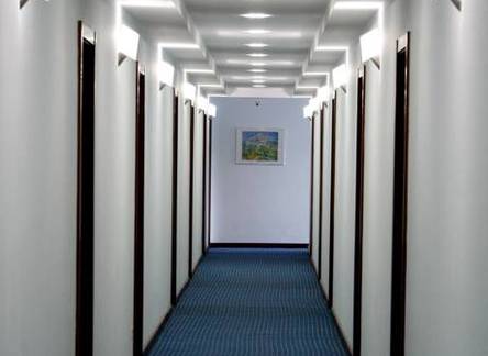 Отель Cruise Hotel & Restaurant