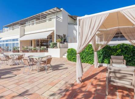 Отель Scaleta Beach Hotel