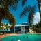 Отель Silver Sands Beach Resort