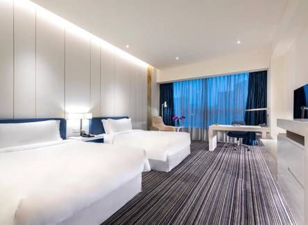 Отель Grand Mercure Shanghai Century Park Hotel